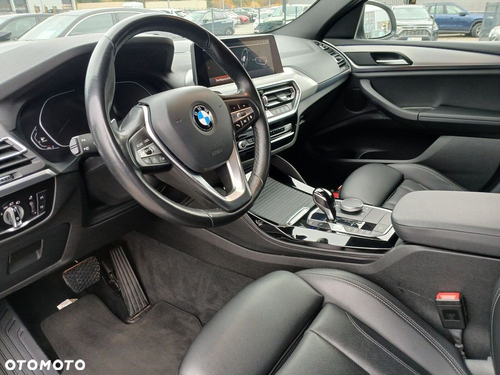 BMW X4 xDrive20d sport - 11