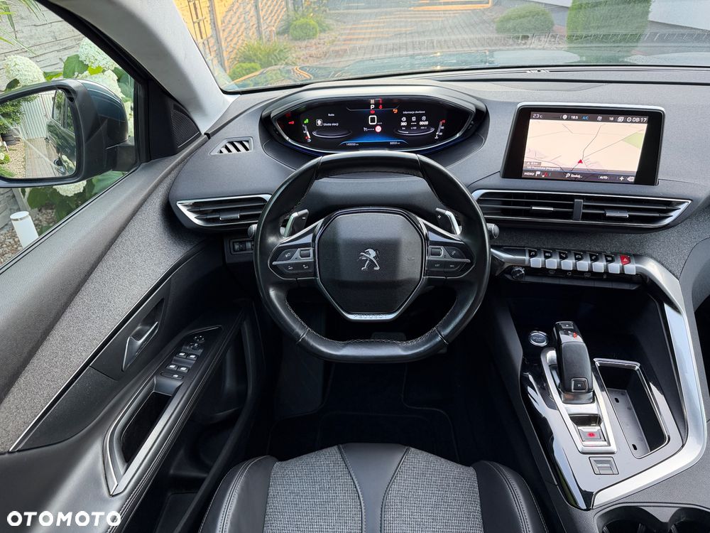 Peugeot 5008 - 10
