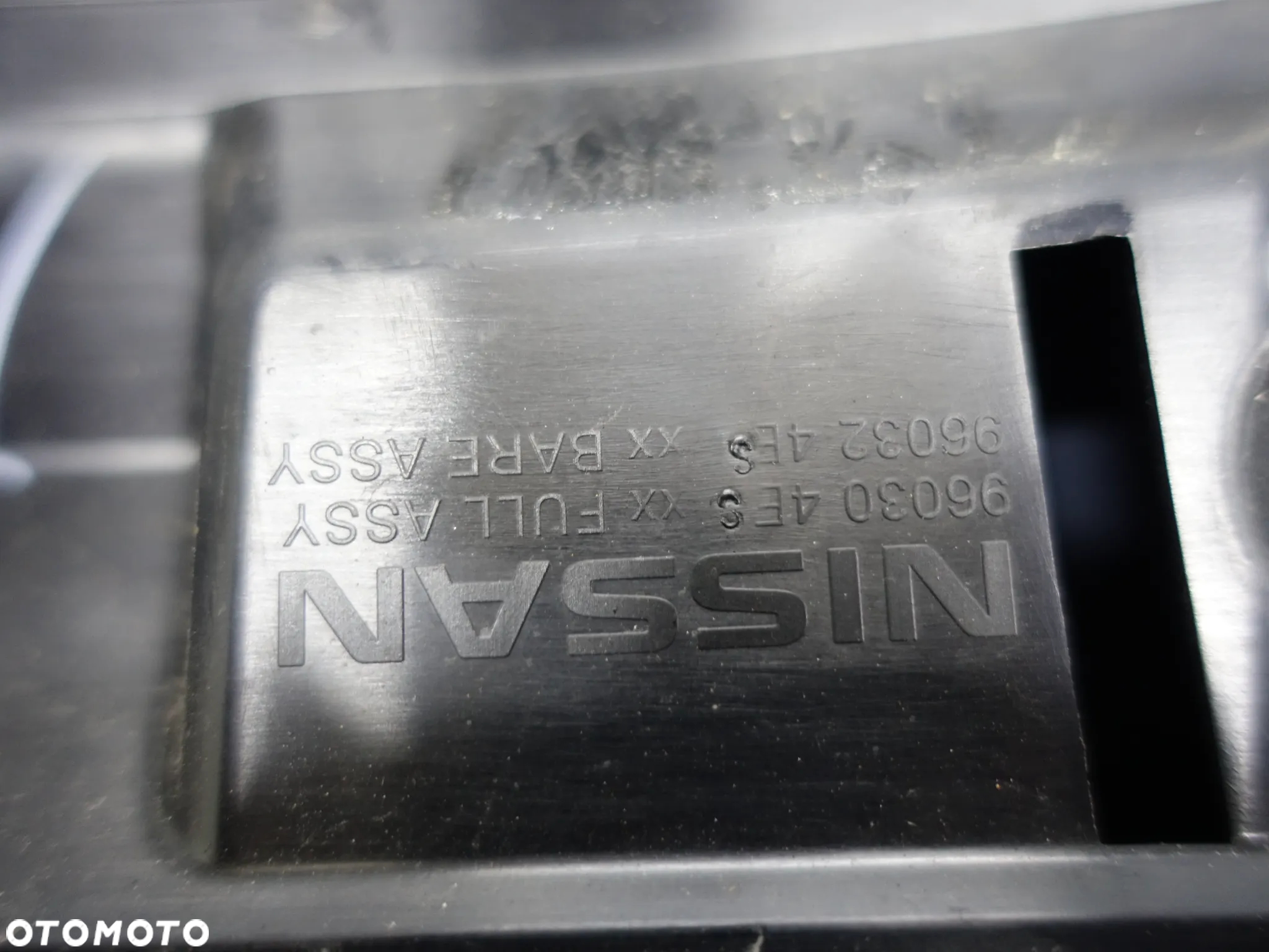 SPOJLER LOTKA NA KLAPĘ NISSAN QASHQAI II 960304E - 10