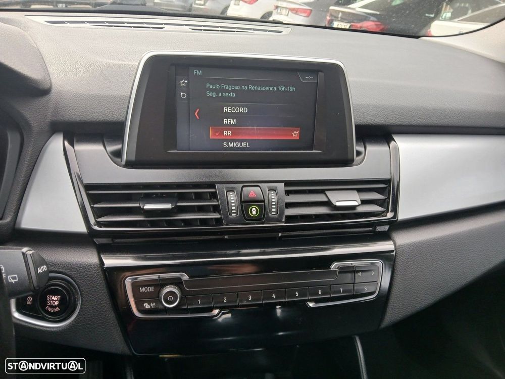 BMW 216 Active Tourer d - 27