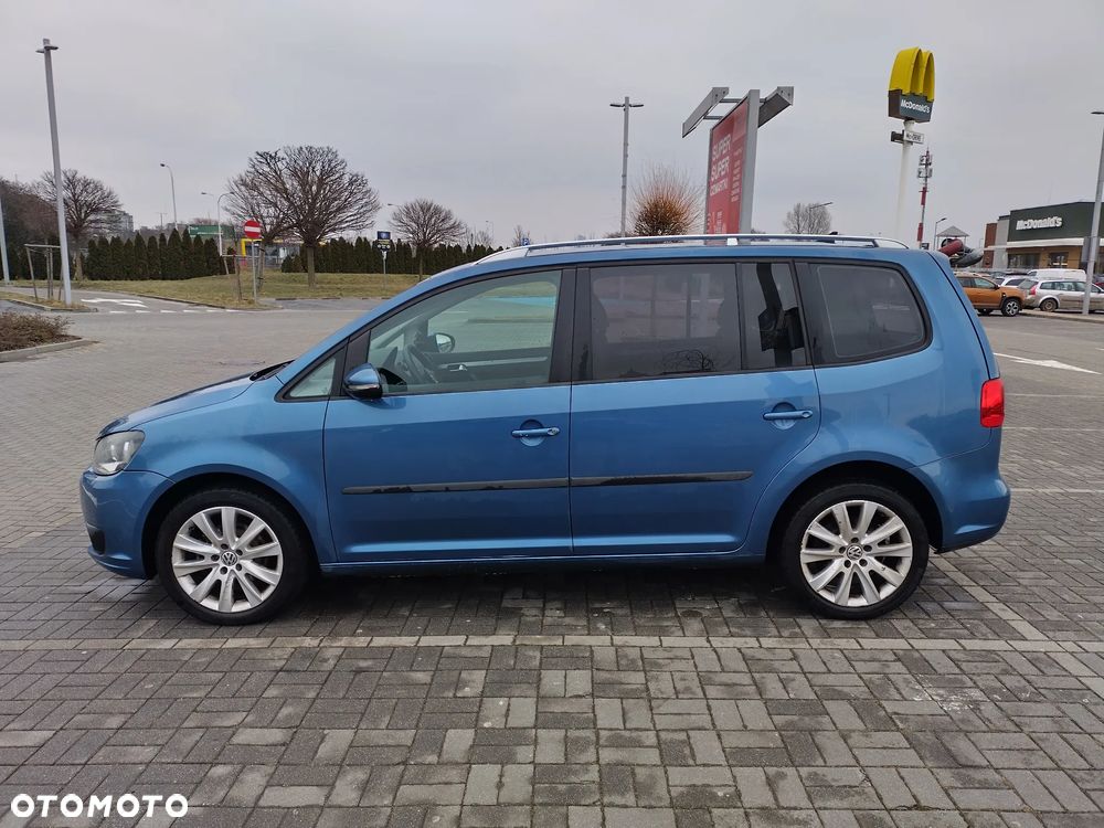 Volkswagen Touran 1.6 TDI DPF BlueMotion Technology Trendline - 10