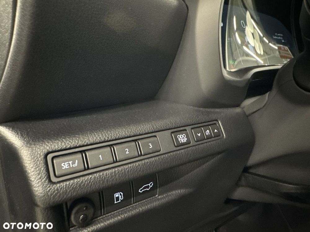 Lexus LBX 1.5 Hybrid Relax - 18