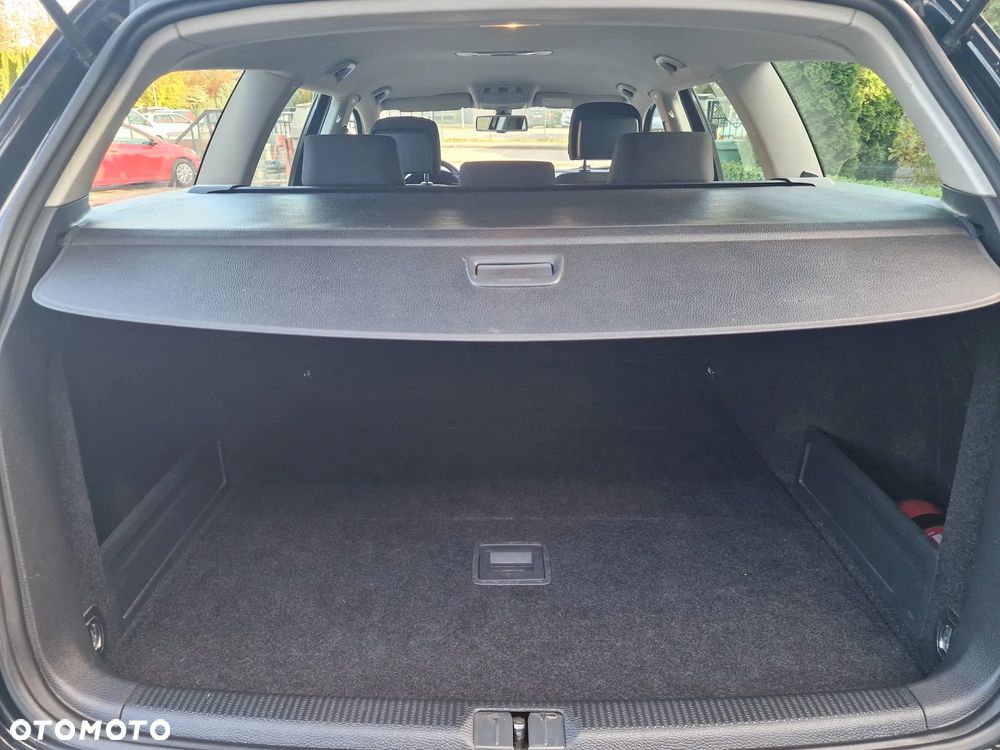 Volkswagen Passat 2.0 TDI DPF Comfortline - 16