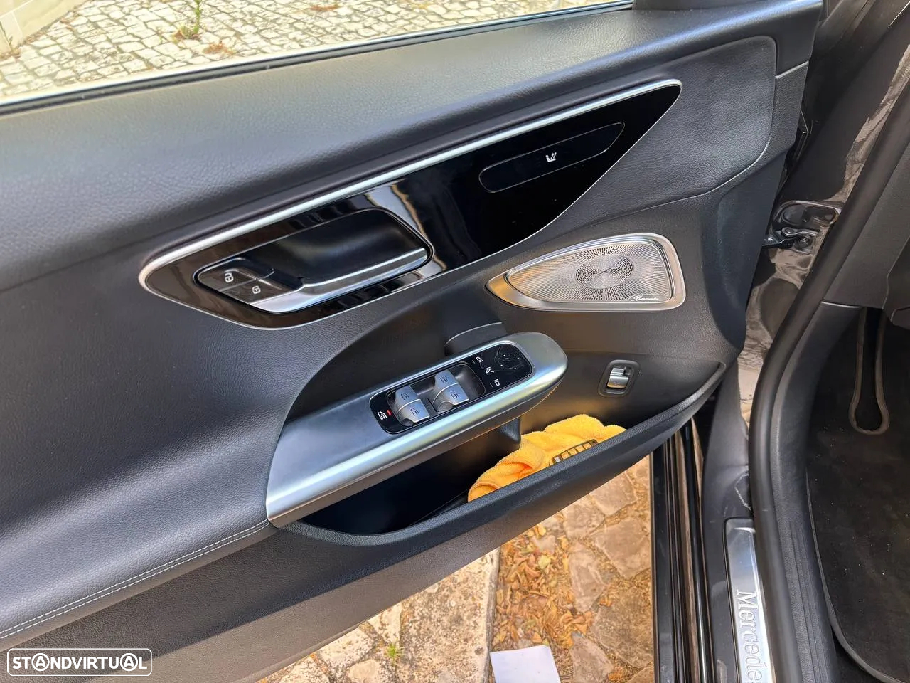 Mercedes-Benz C 300 9G-TRONIC Avantgarde Advanced - 4