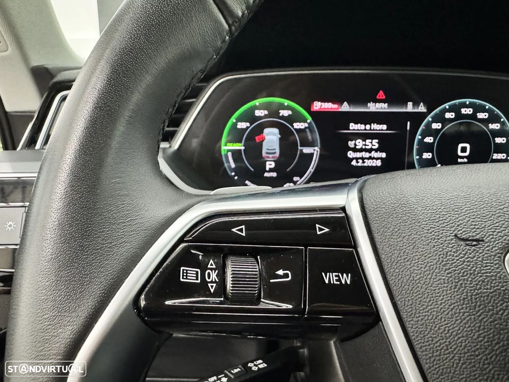 Audi Q8 e-Tron Sportback 55 quattro Advanced - 22