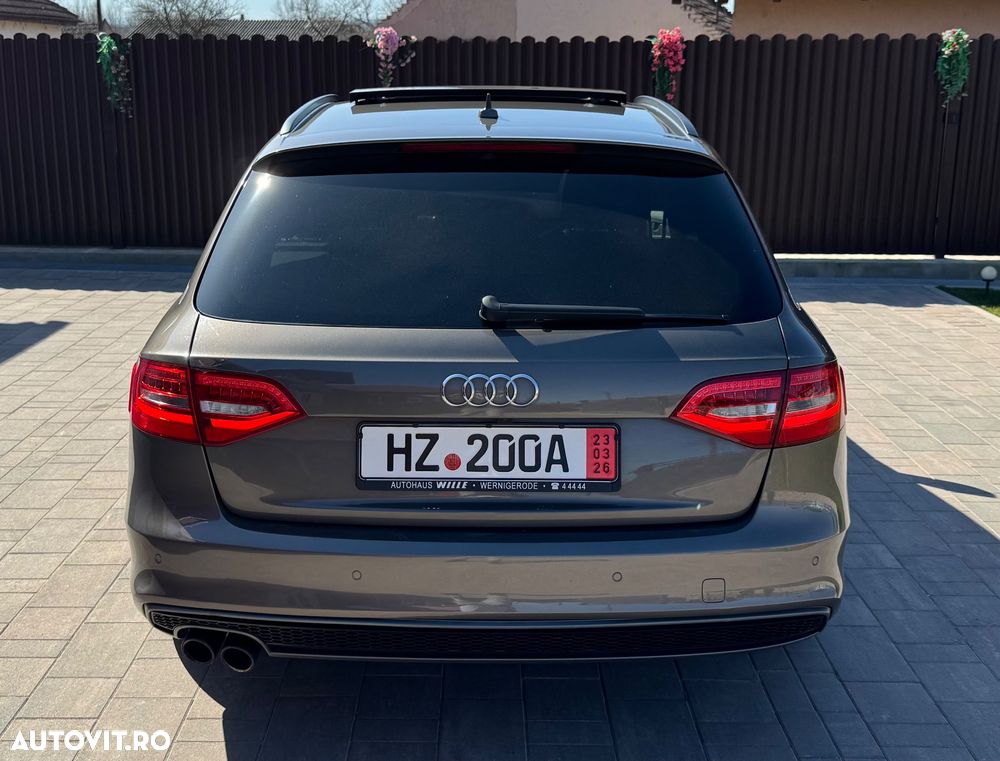 Audi A4 2.0 TDI DPF multitronic S line Sportpaket - 6
