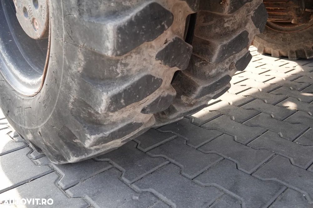 Komatsu PW 180-10 / EXCAVATOR PE ROȚI / 2017 / - 23