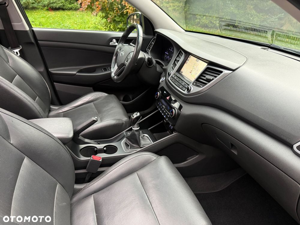 Hyundai Tucson blue 1.7 CRDi 2WD Advantage - 18