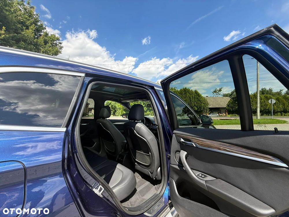 BMW X1 xDrive25i xLine sport - 26