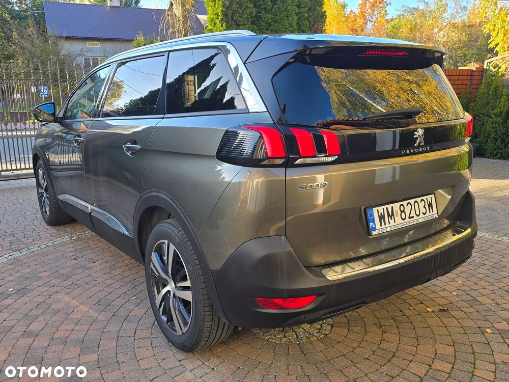 Peugeot 5008 - 15