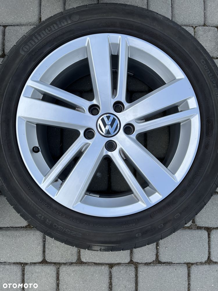 Alufelgi 5x112 17 cali Vw Passat Sharan Golf Jetta opony 225/50/17 - 2