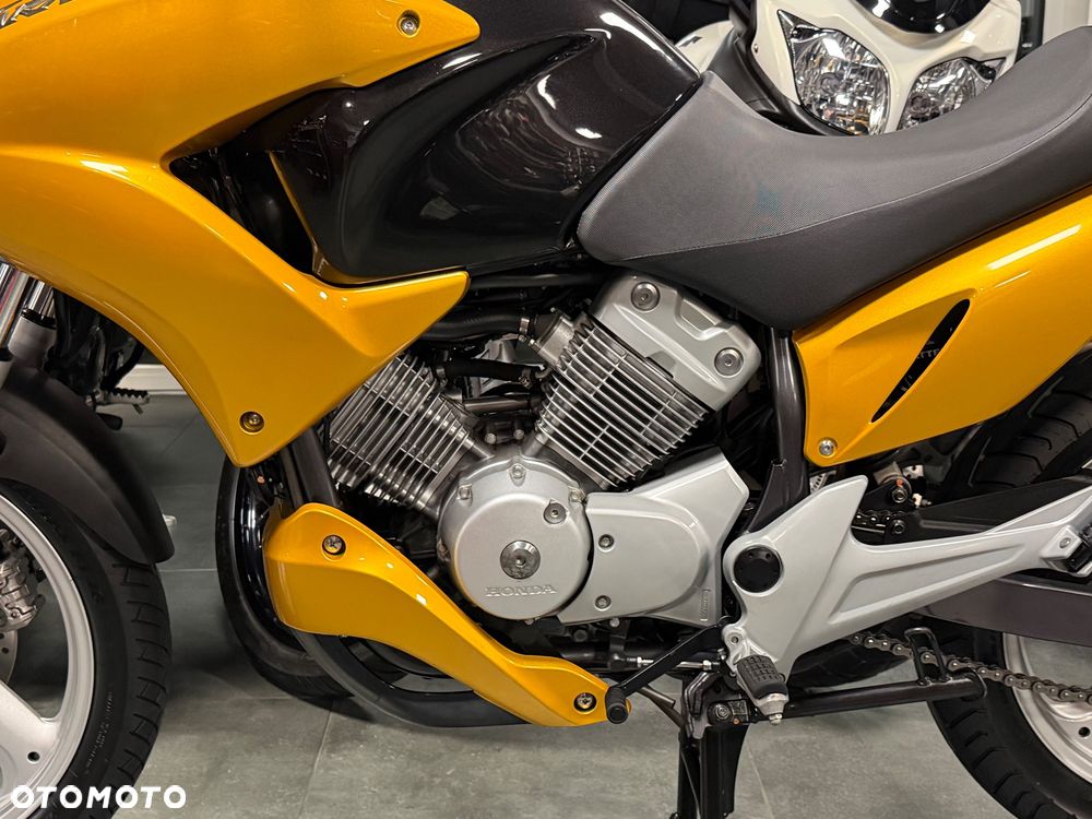 Honda Varadero - 33