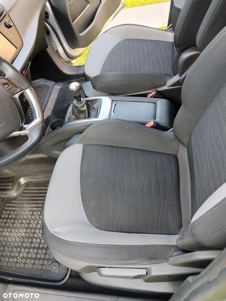 Citroën C4 Picasso 1.6 e-HDi Exclusive - 9