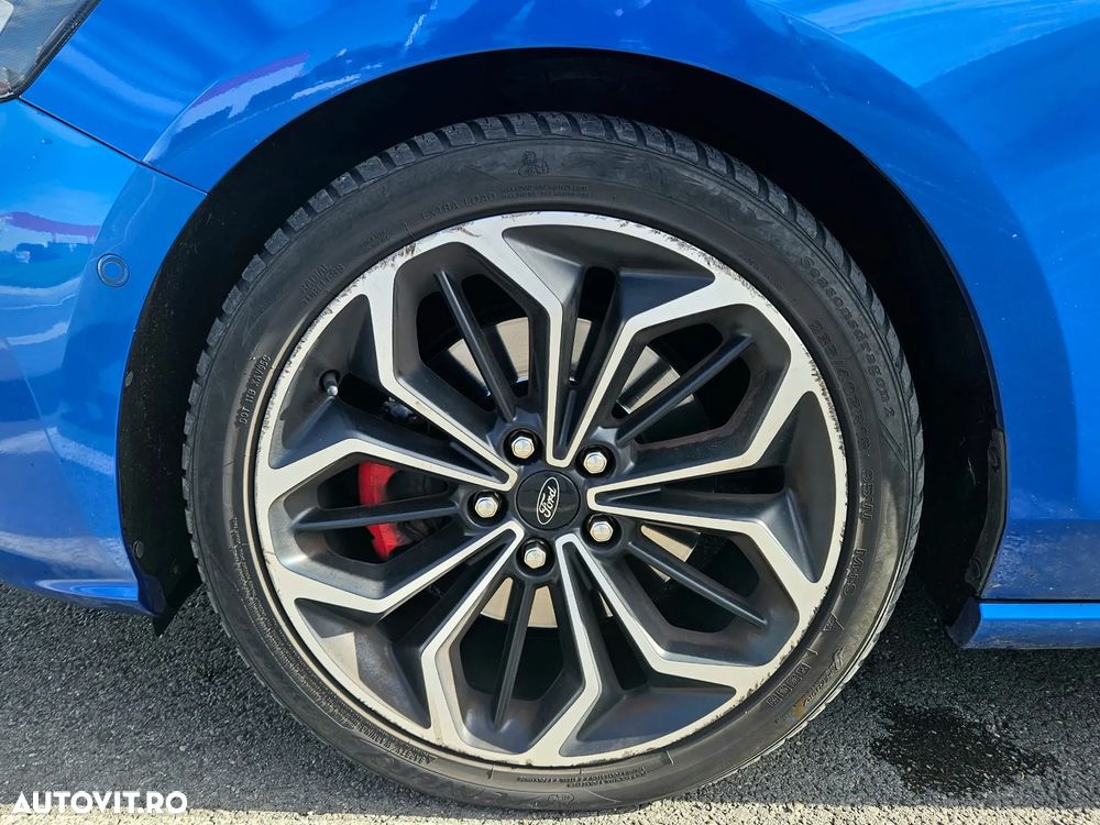 Ford Focus 1.5 Ecoboost ST-Line - 8