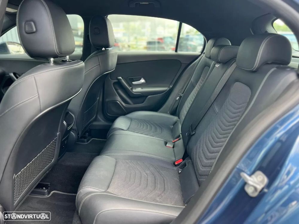 Mercedes-Benz A 250 e Style Plus - 11