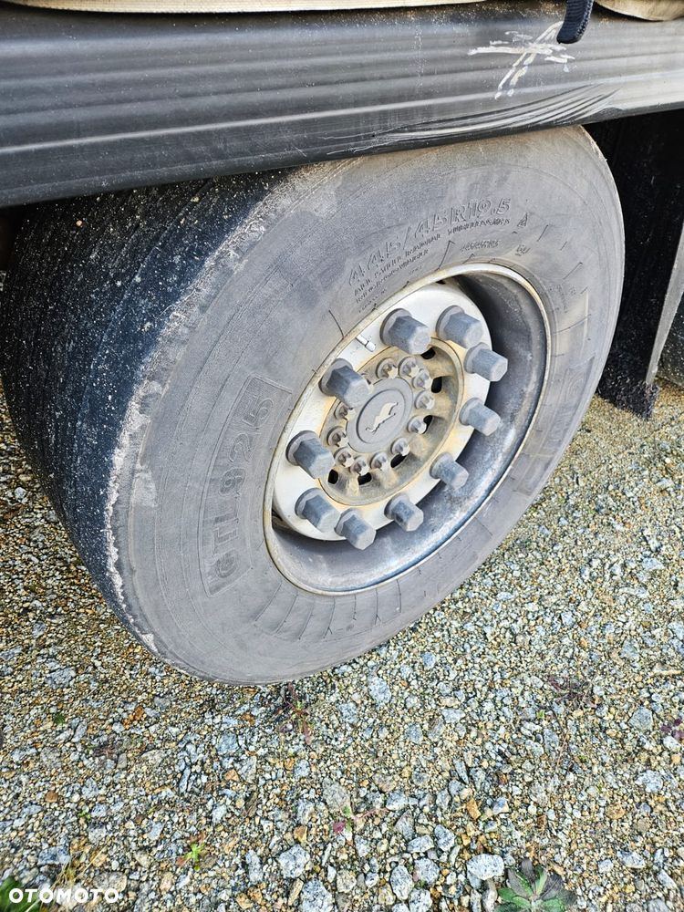 Schmitz Cargobull SCB S3T - 13