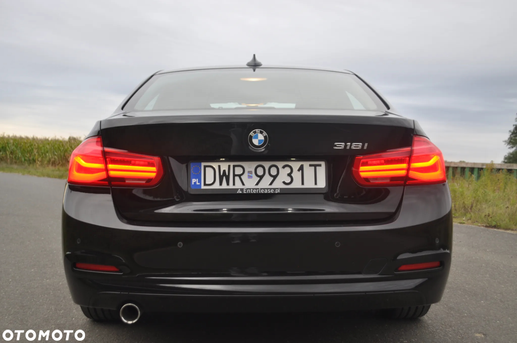 BMW Seria 3 318i - 18