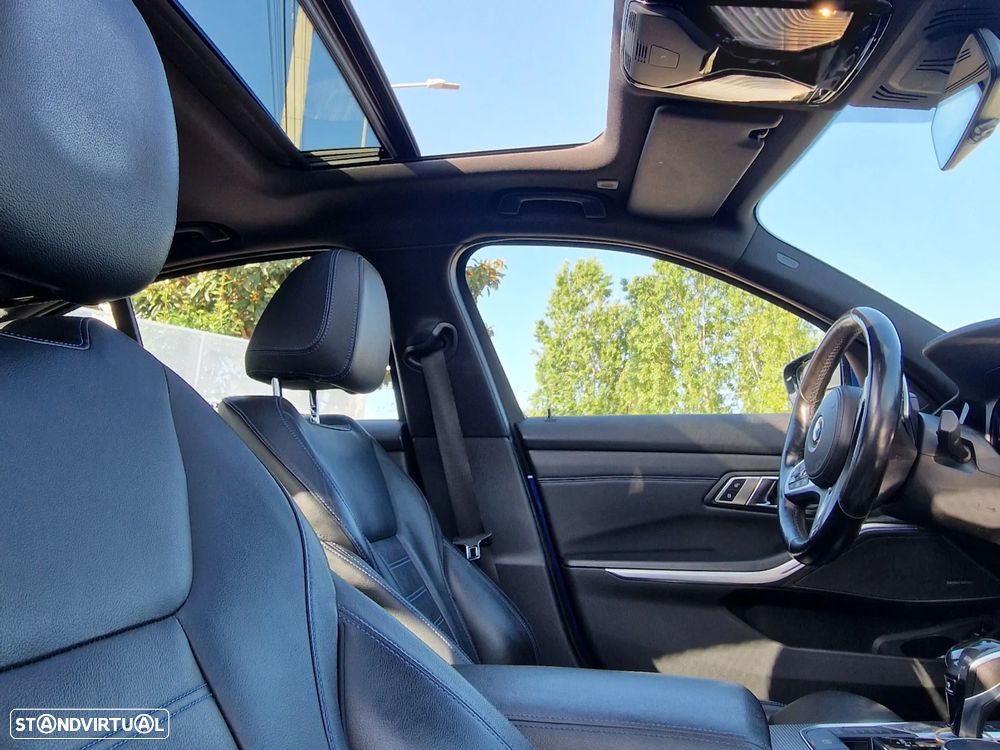BMW 330 i Pack M Auto - 26