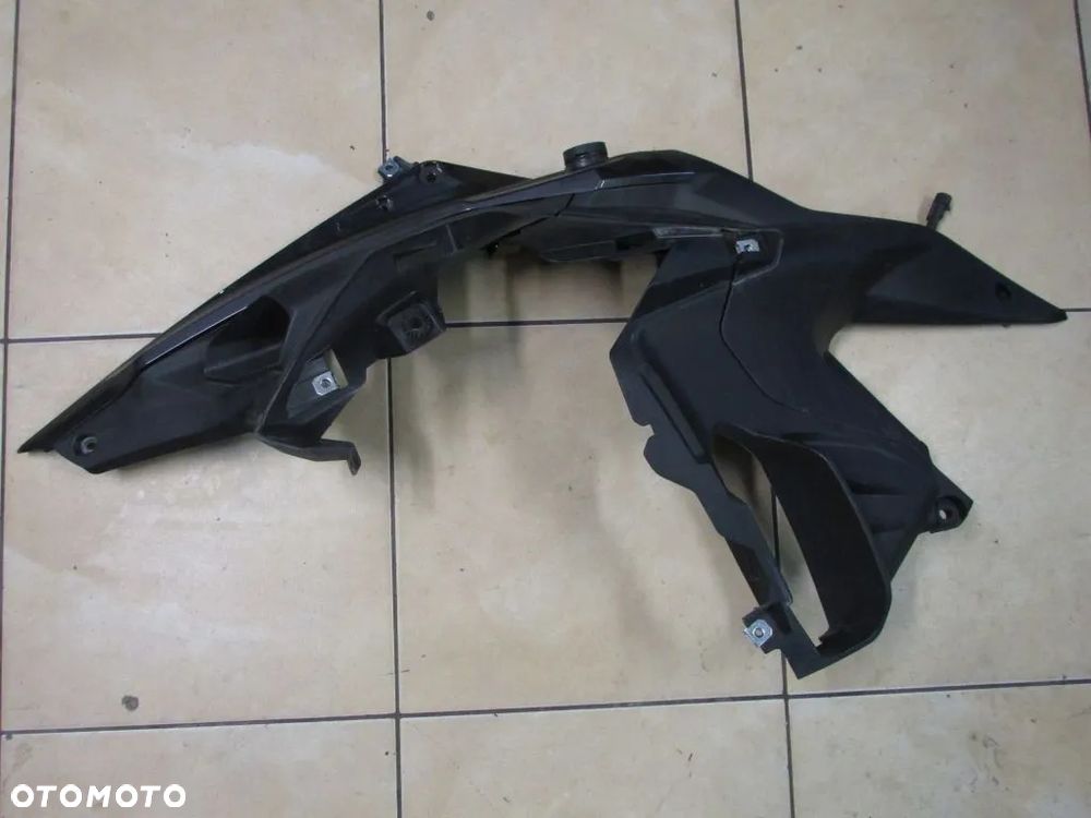 Benelli TRK 502X owiewka osłona boczek lewy - 1