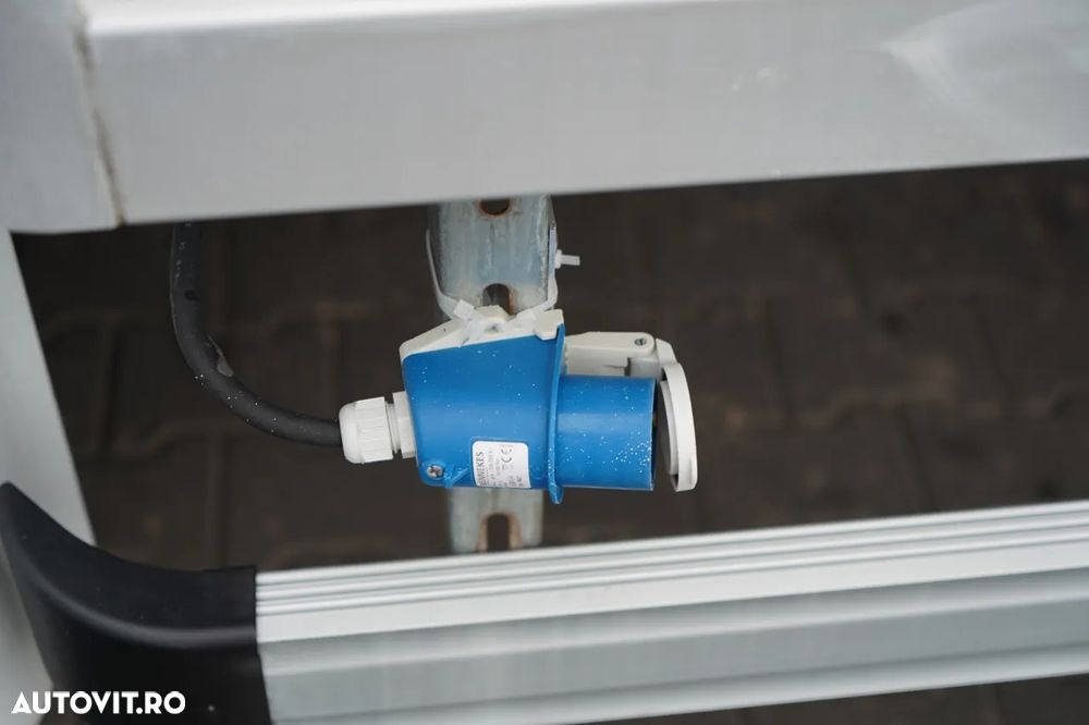 Renault MASTER / FRIGIDER / THERMO KING V-300 / MULTI-TEMPERATURĂ / PERDĂ DE AER / PERDĂ DESPARTĂ - 25