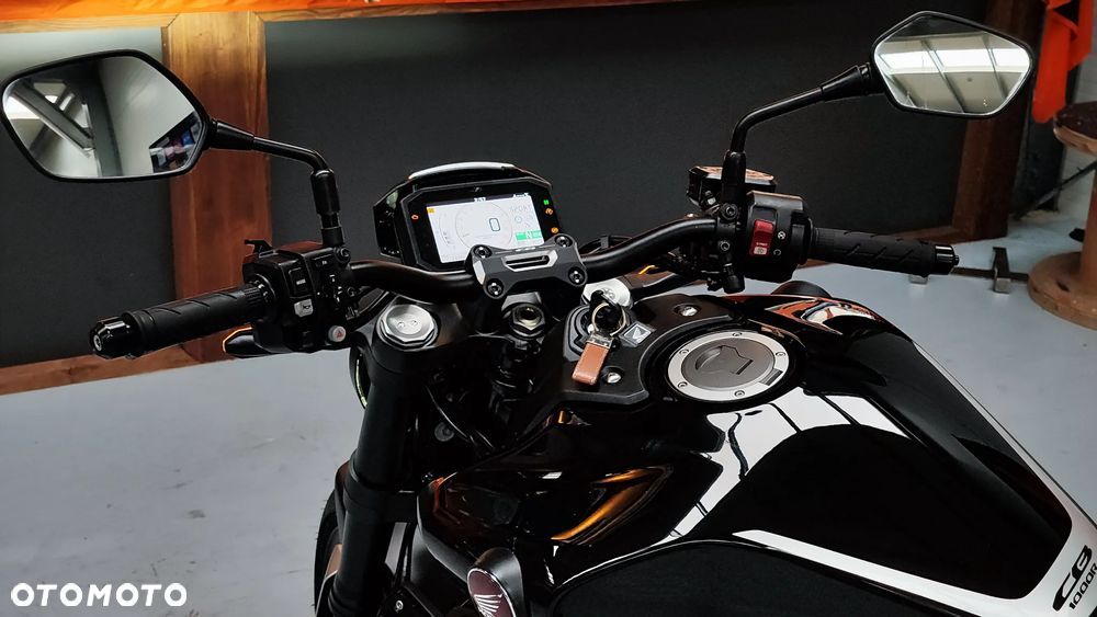 Honda CB - 31