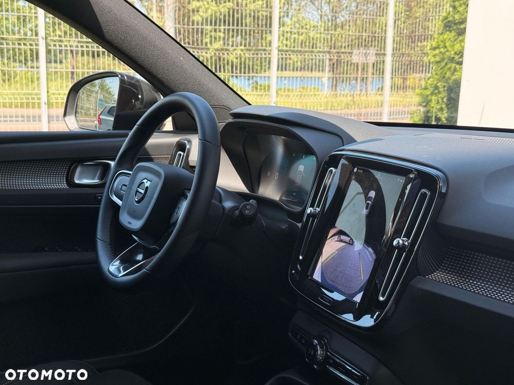 Volvo XC 40 - 35
