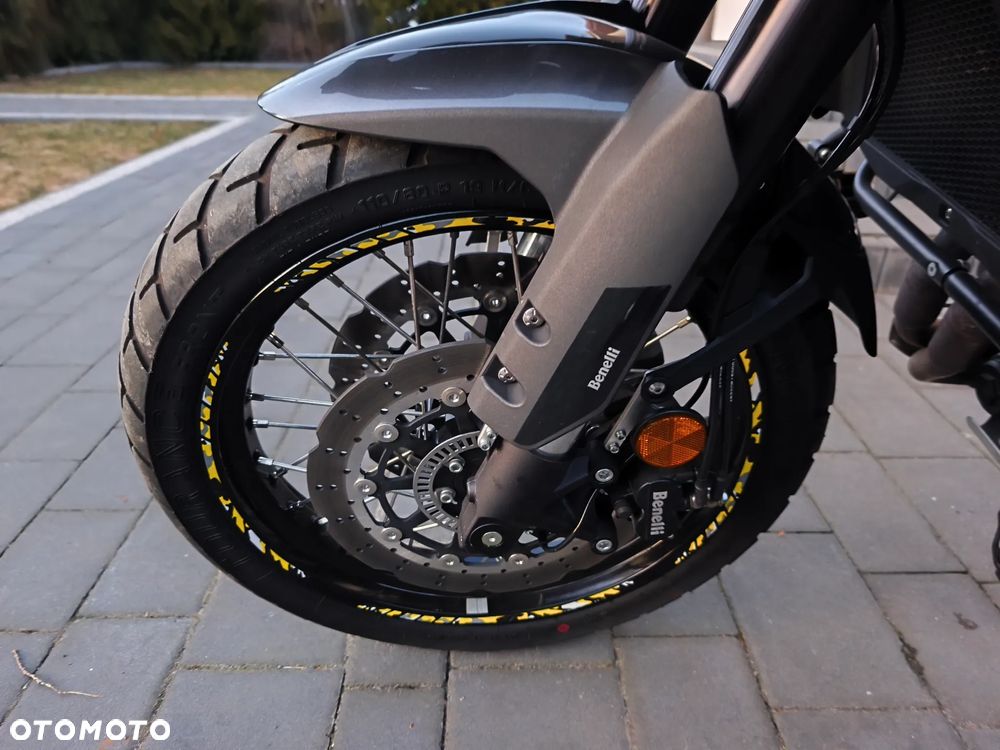 Benelli TRK 502X - 24