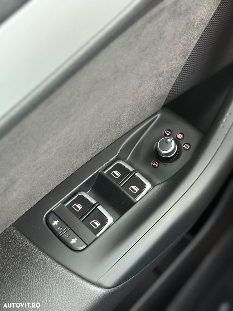 Audi Q3 2.0 TDI Quattro Stronic Sport - 23