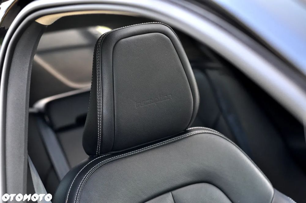 Volvo XC 40 D3 SCR Inscription - 28