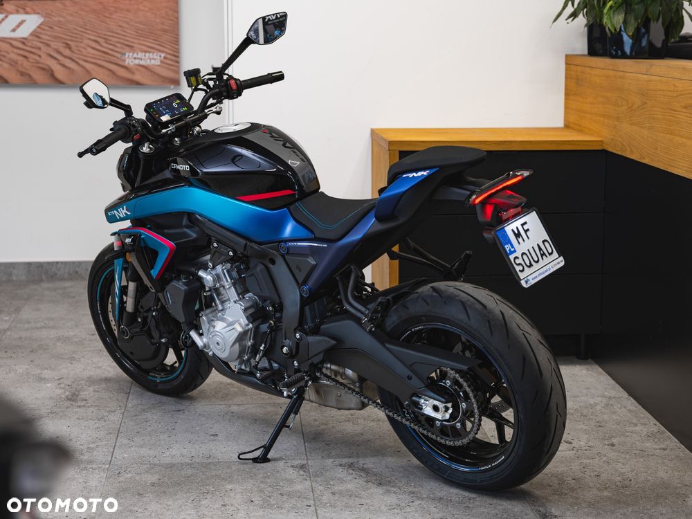 CFMoto NK - 10