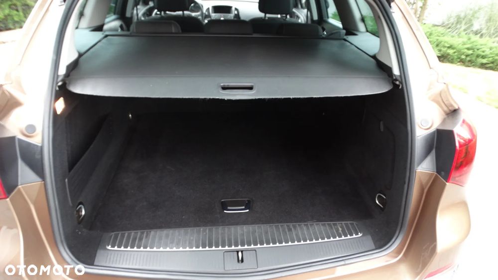 Opel Astra 1.4 T Cosmo S&S - 15
