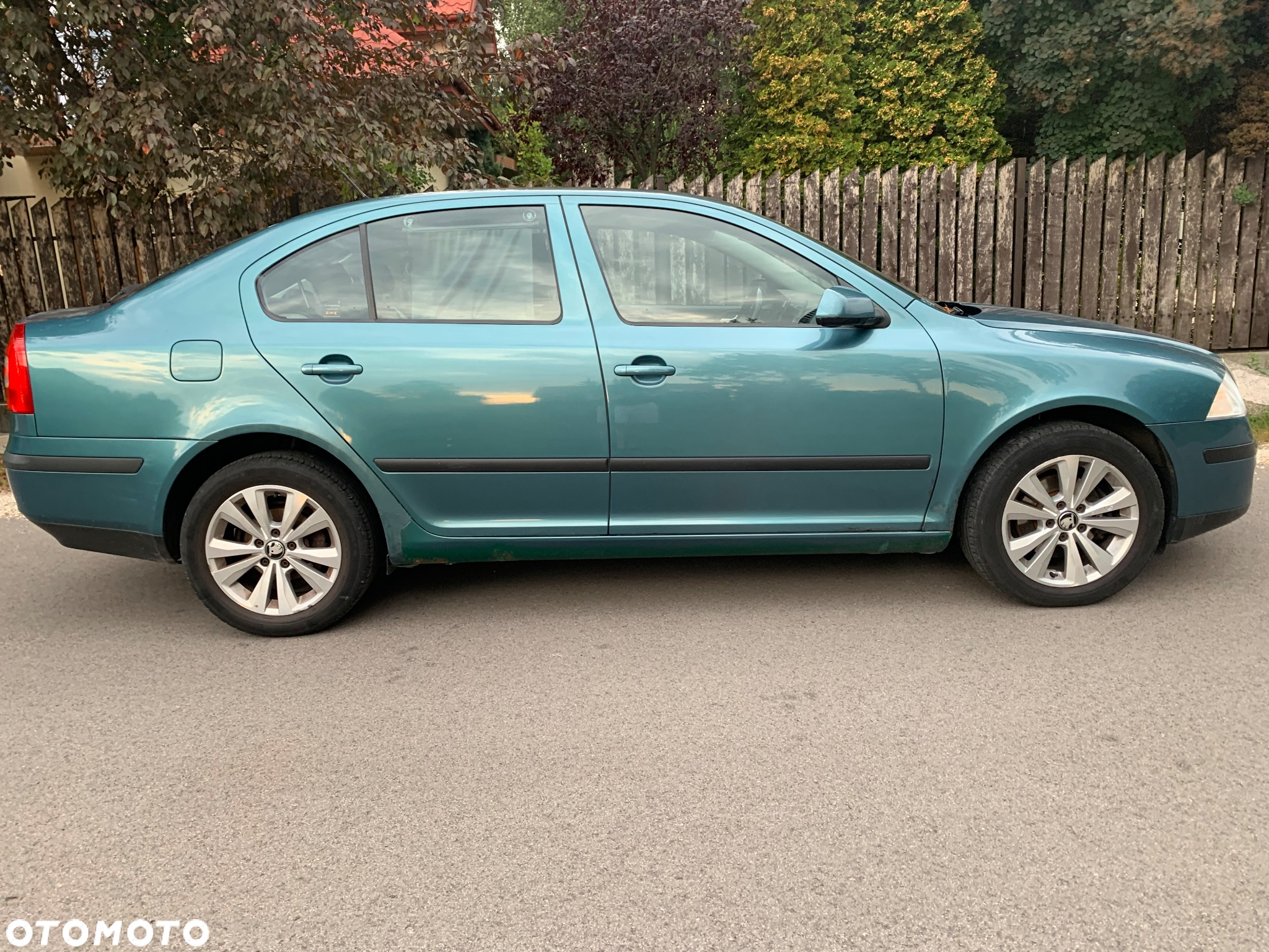 Skoda Octavia 1.6 FSI Ambiente - 6