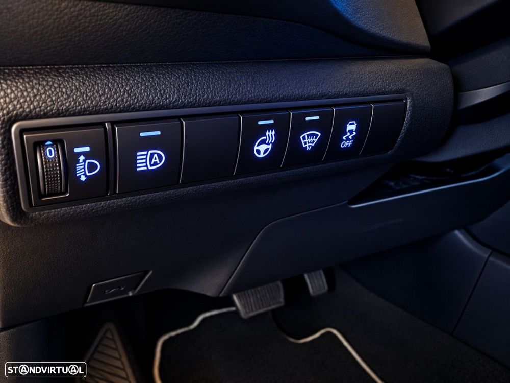 Toyota Corolla 1.8 Hybrid Comfort - 24