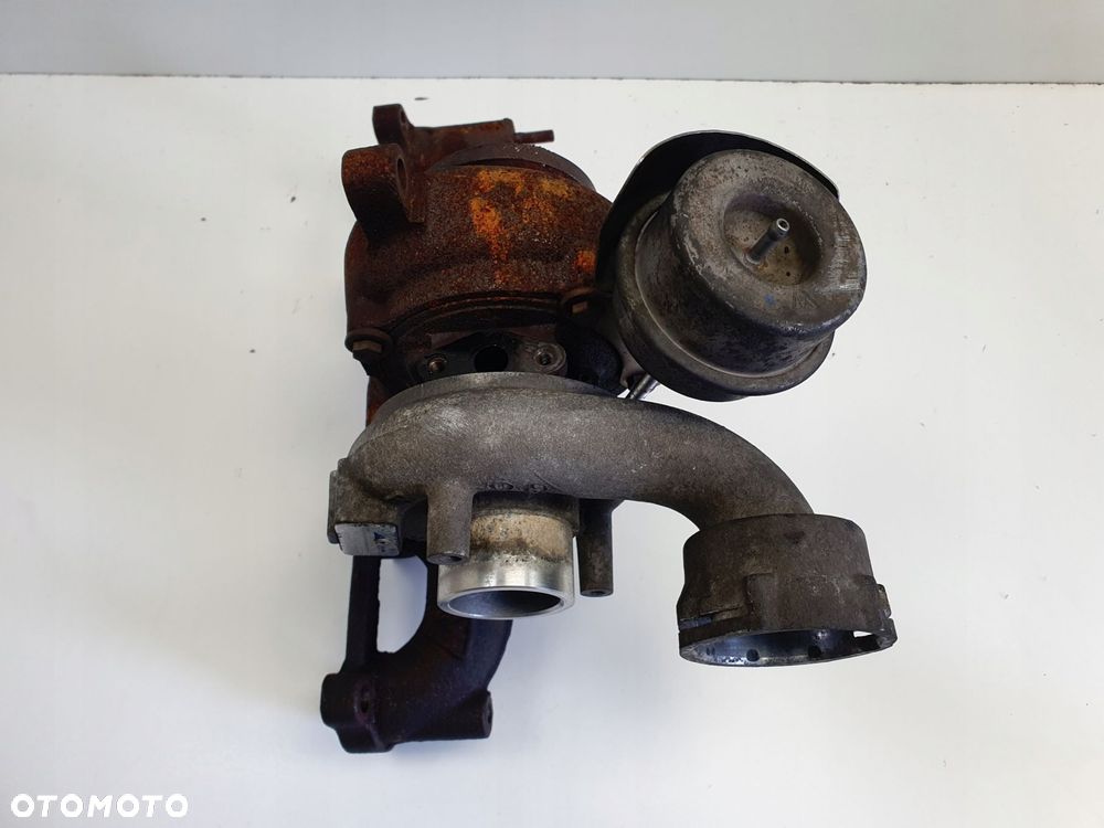 TURBOSPRĘŻARKA VW Golf V 1.9 TDI _ turbo 038253016R - 3
