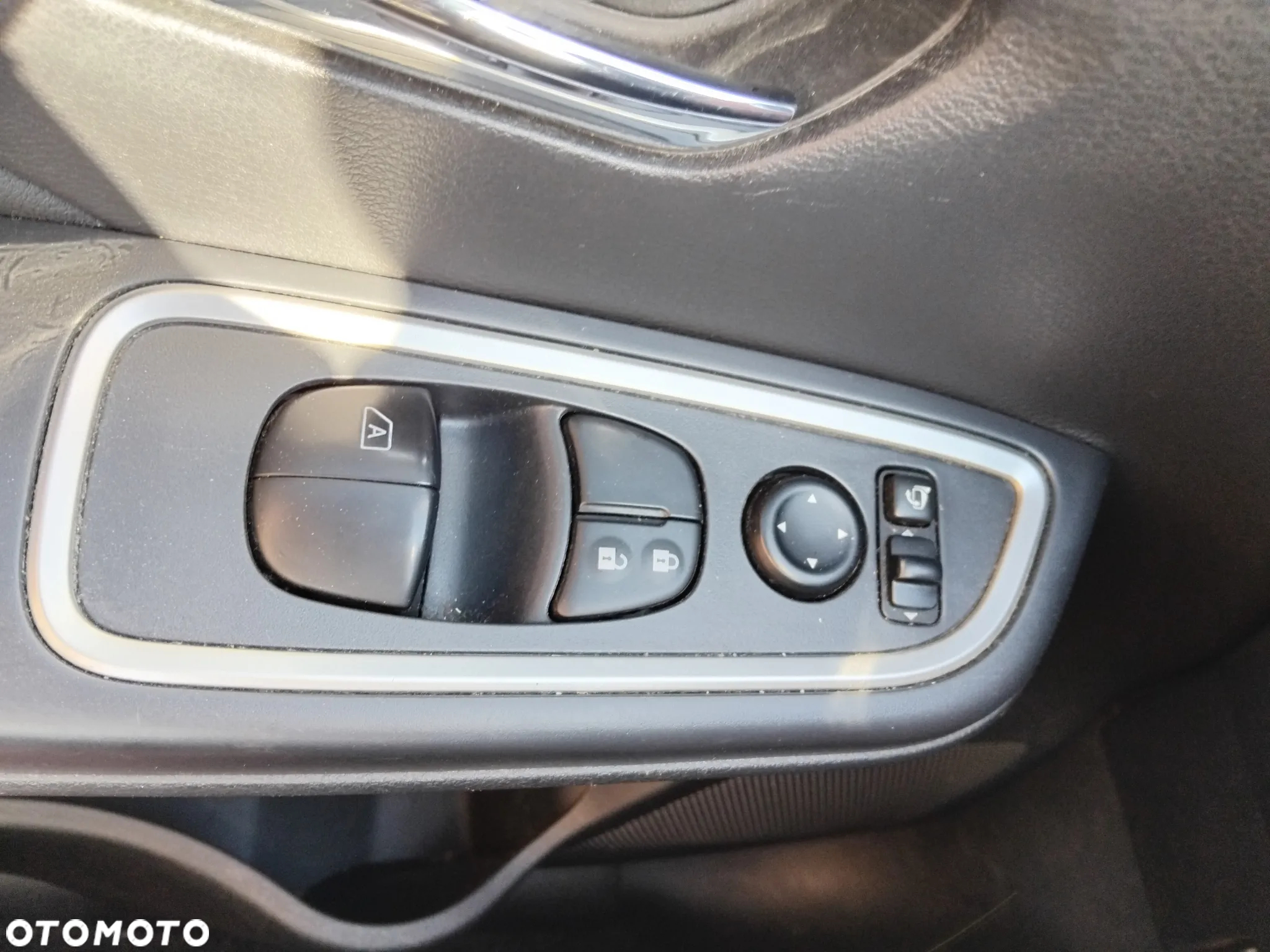 Nissan Micra 0.9 IG-T N-Connecta - 21