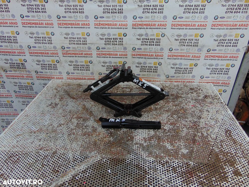 cric Ford Mondeo Mk5 cric carlig tractare mondeo mk5 - 1