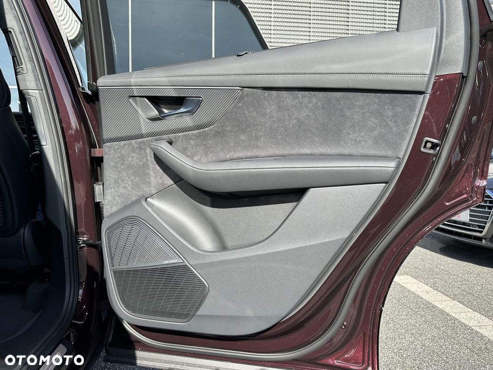 Audi Q7 - 28