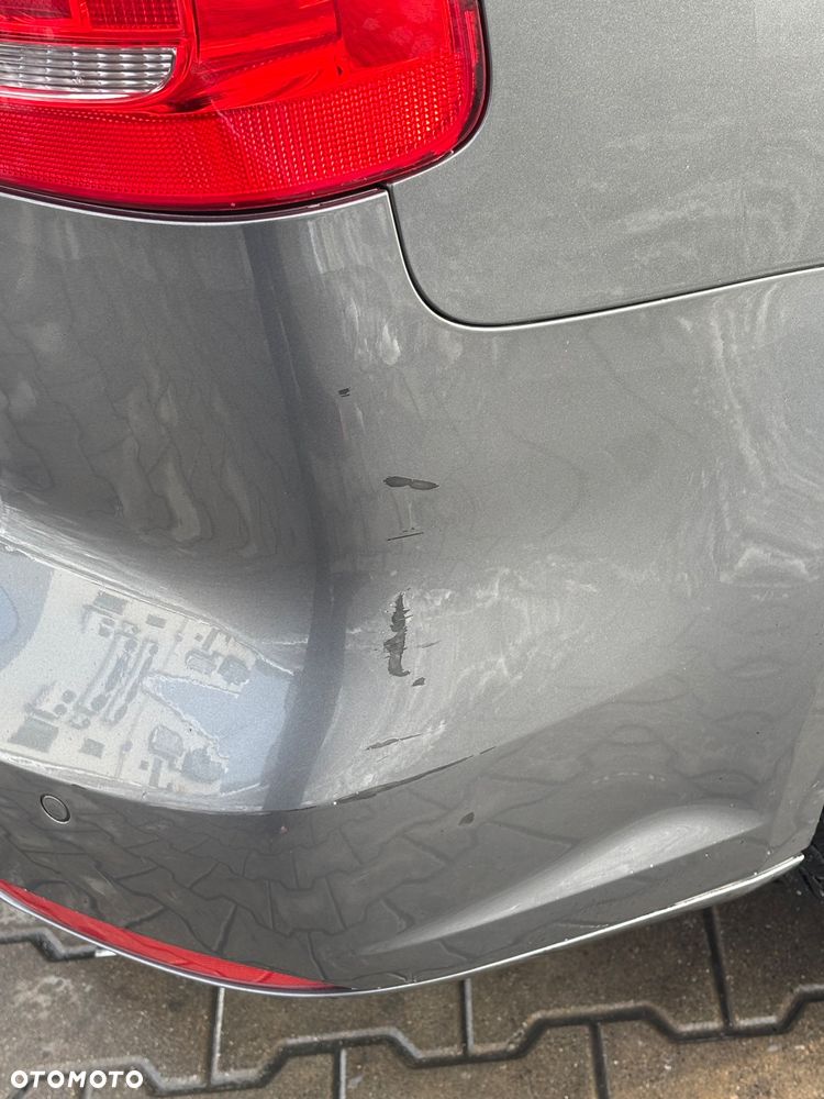 Volkswagen Touran 2.0 TDI DPF Highline DSG - 29