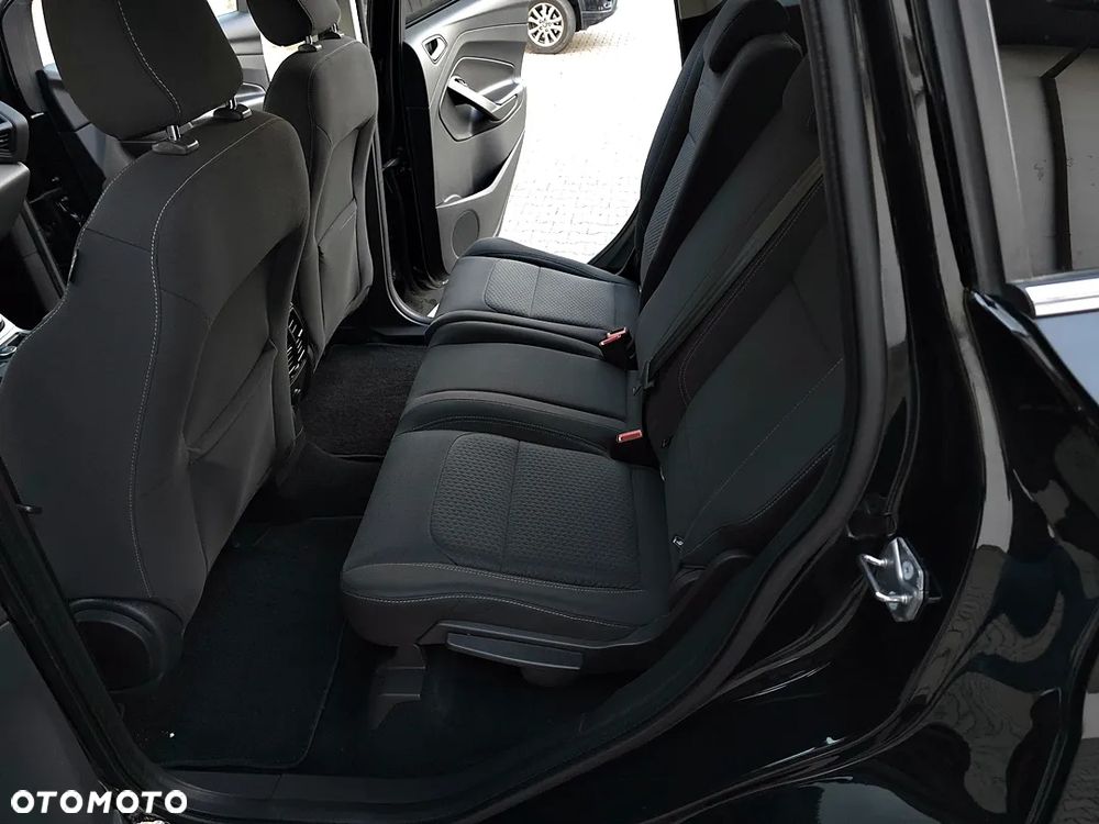 Ford Kuga 2.0 TDCi FWD Titanium Plus - 37