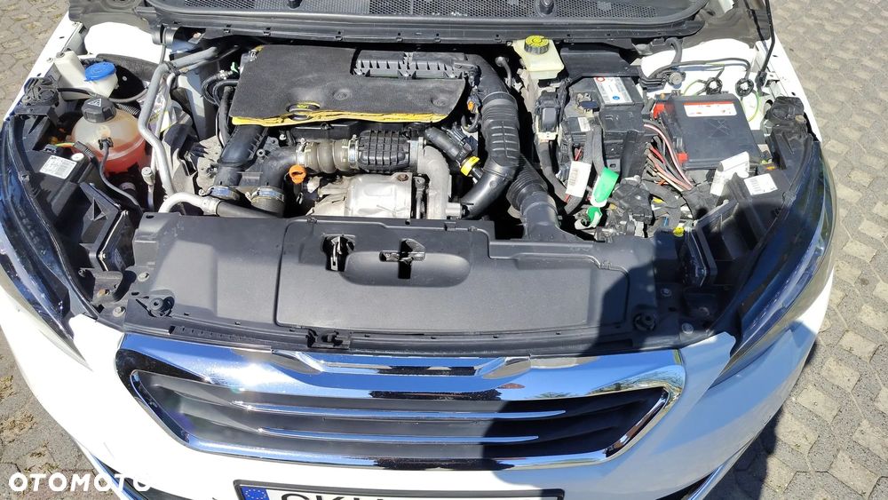 Peugeot 308 BlueHDi FAP 120 Stop & Start Allure - 27