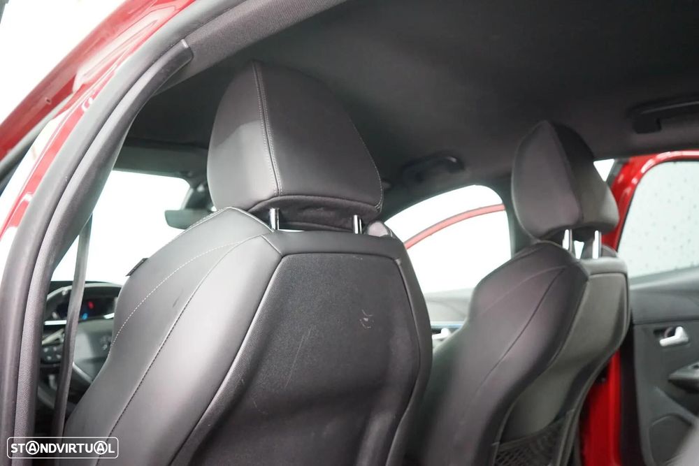 Peugeot 208 1.2 PureTech Allure Pack - 39