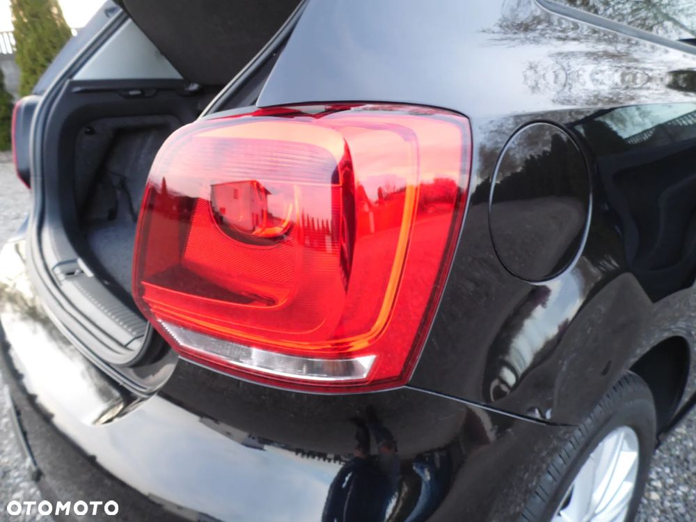 Volkswagen Polo 1.4 16V Highline DSG - 14