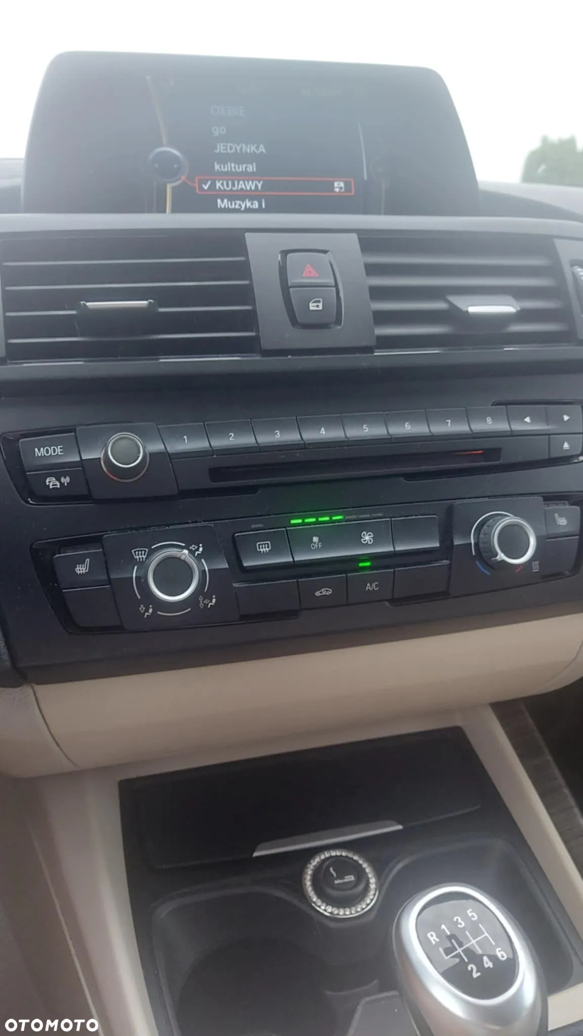 BMW Seria 1 116d EfficientDynamics - 6