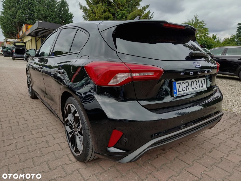 Ford Focus - 9