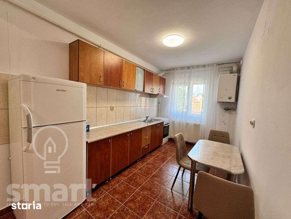 APARTAMENT O CAMERĂ, CENTRU — fotografia 3