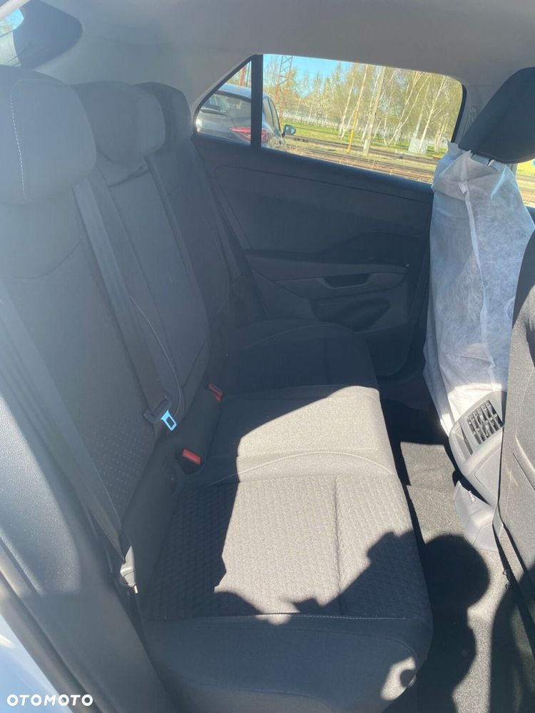 Volkswagen T-Roc 1.5 eTSI Life DSG - 9