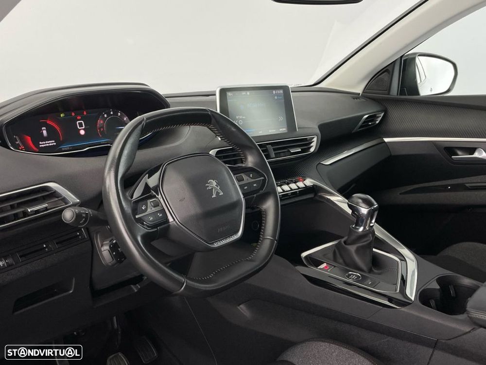 Peugeot 3008 1.2 PureTech Active Pack - 17