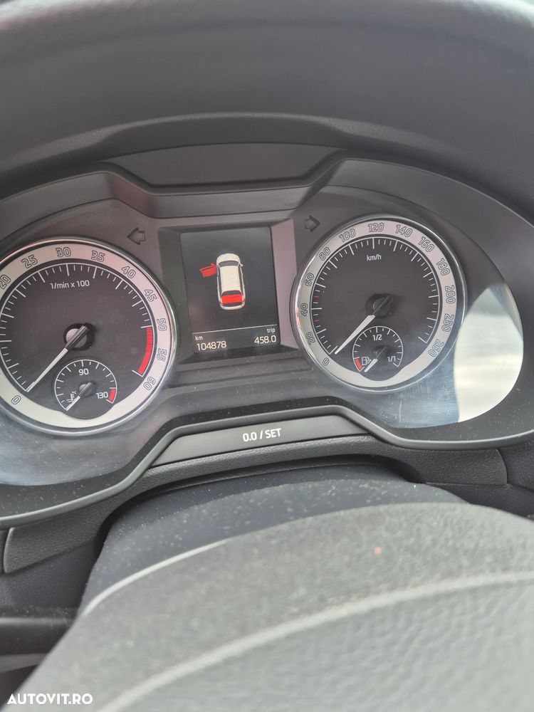 Skoda Octavia 2.0 TDI Ambition - 10