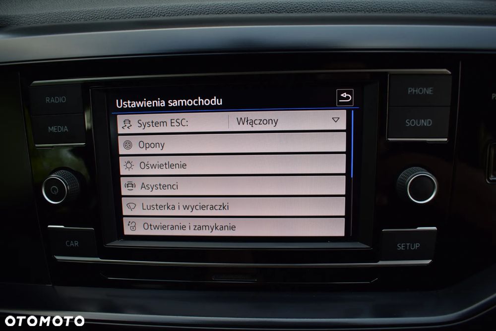 Volkswagen Polo - 35