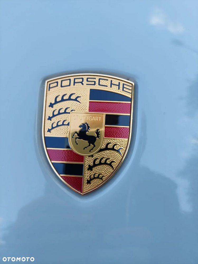 Porsche Macan - 25